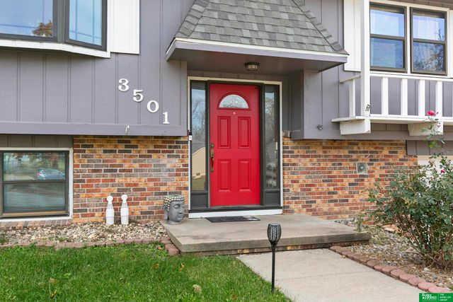 3501 Lynnwood Drive, Bellevue, NE 68123