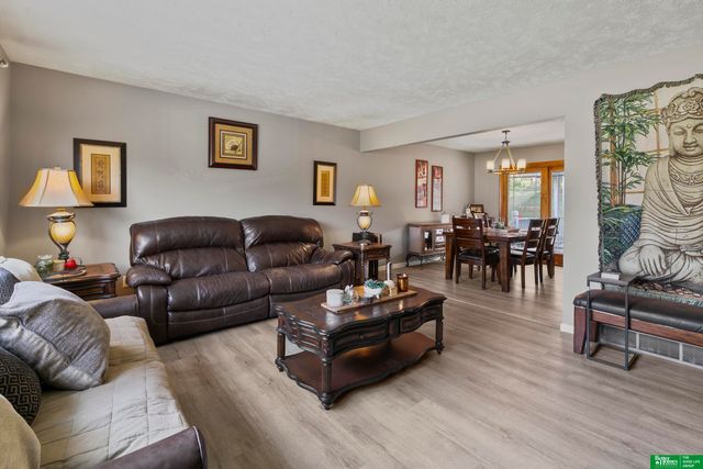 3501 Lynnwood Drive, Bellevue, NE 68123