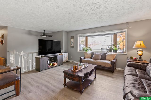 3501 Lynnwood Drive, Bellevue, NE 68123