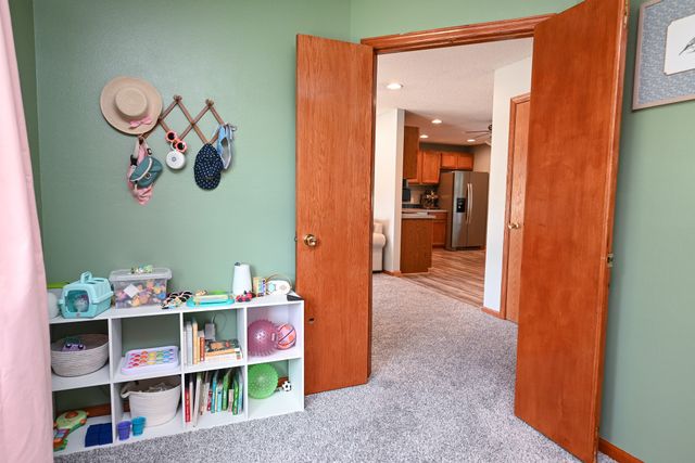 421 Becky Lynn Boulevard, Pleasant Hill, IA 50327