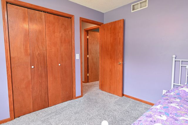 421 Becky Lynn Boulevard, Pleasant Hill, IA 50327