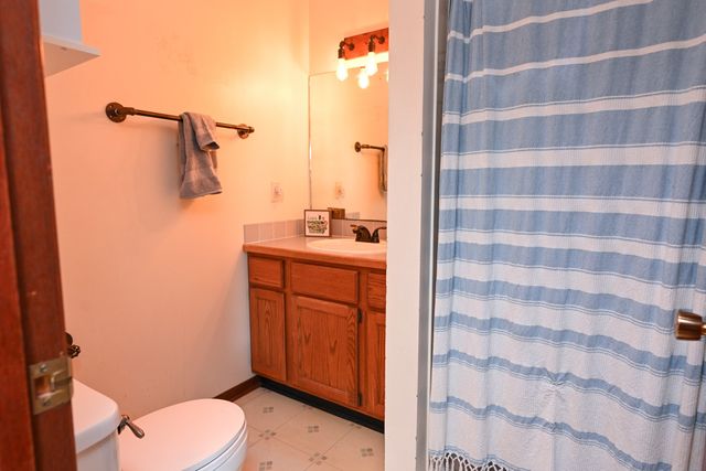421 Becky Lynn Boulevard, Pleasant Hill, IA 50327