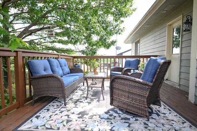 421 Becky Lynn Boulevard, Pleasant Hill, IA 50327