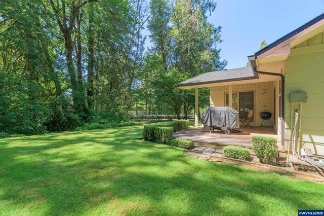 41886 Deerhorn Rd, Springfield, OR 97478