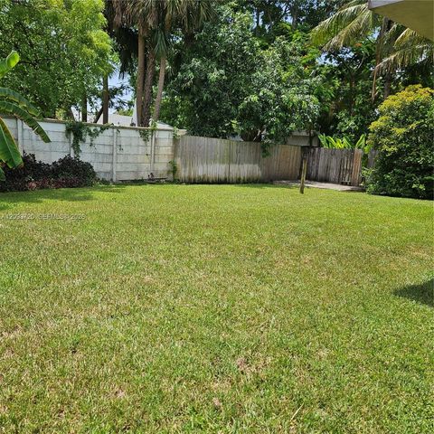 1016 NE 34th Court B, Oakland Park, FL 33334