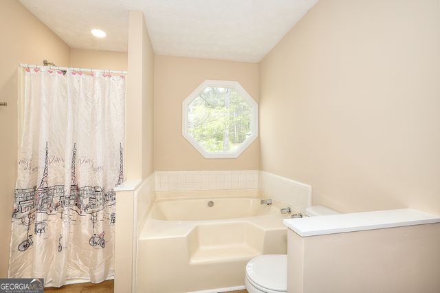 1124 Ironwood Drive, Grayson, GA 30017