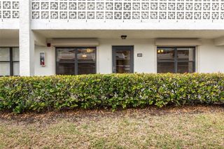 4910 BAY STREET NE 109, St Petersburg, FL 33703