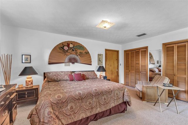 1940 ALICE DRIVE, Astor, FL 32102