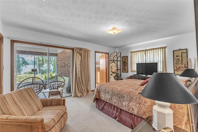 1940 ALICE DRIVE, Astor, FL 32102