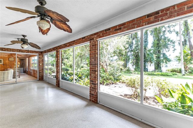 1940 ALICE DRIVE, Astor, FL 32102