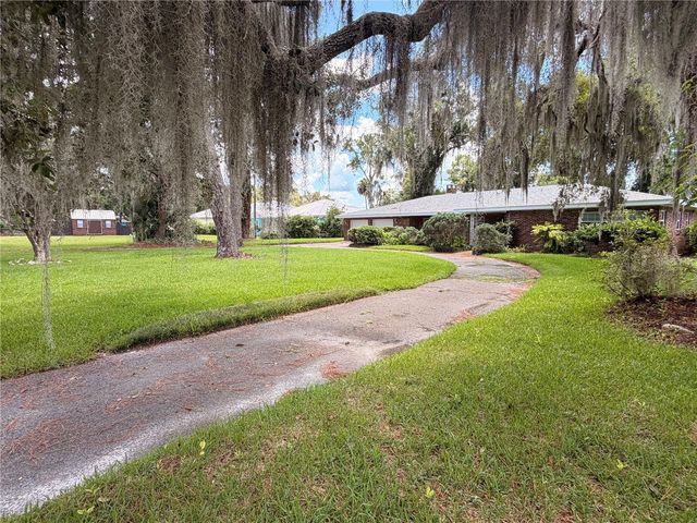 1940 ALICE DRIVE, Astor, FL 32102
