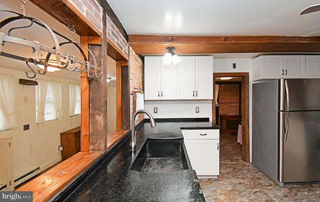 1528 HILLTOWN PIKE, Hilltown, PA 18927