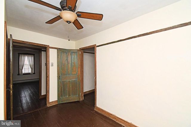 1528 HILLTOWN PIKE, Hilltown, PA 18927