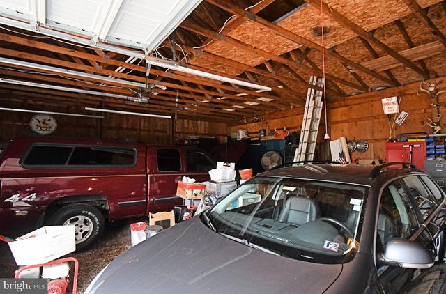 1528 HILLTOWN PIKE, Hilltown, PA 18927