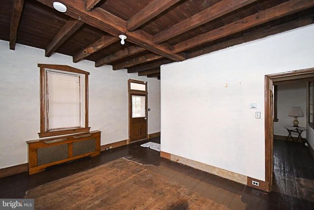 1528 HILLTOWN PIKE, Hilltown, PA 18927