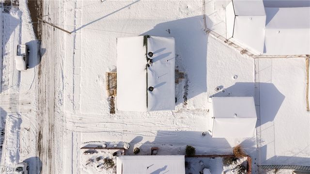 111 Bassett Lane, Youngstown, OH 44505