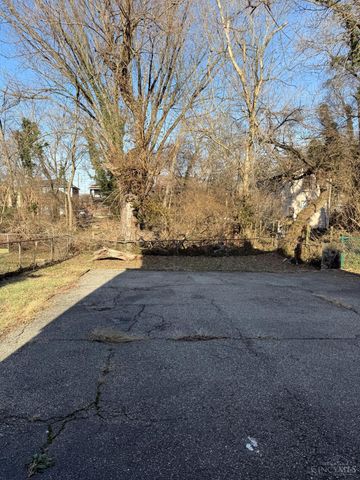 20 Glenwood Avenue, Cincinnati, OH 45217