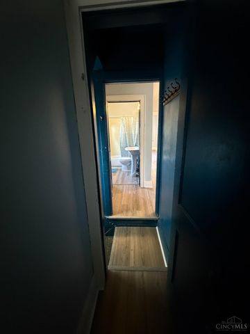 20 Glenwood Avenue, Cincinnati, OH 45217