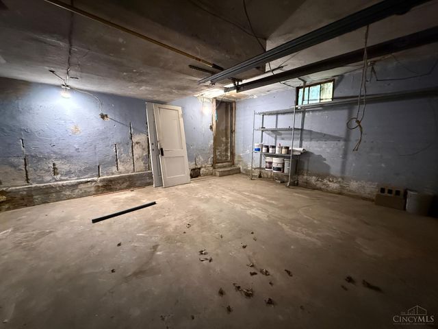 20 Glenwood Avenue, Cincinnati, OH 45217