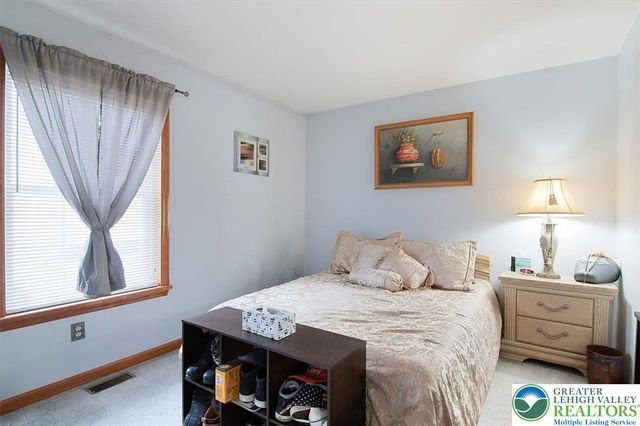 4938 Pine Ridge Drive, Lehman Twp, PA 18324