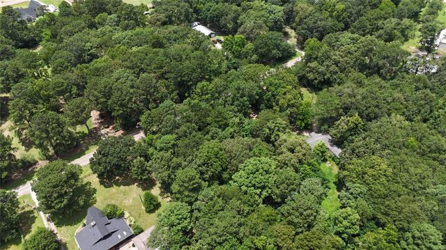 4011 Pamela Way, Montgomery, TX 77316
