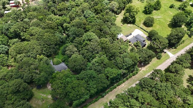 4011 Pamela Way, Montgomery, TX 77316