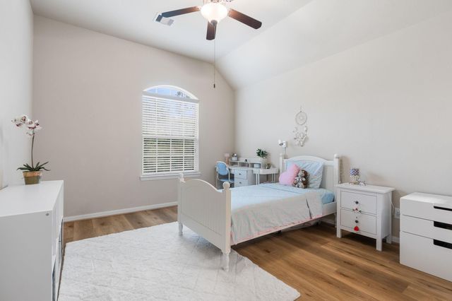 11 Pintuck Place, Spring, TX 77389