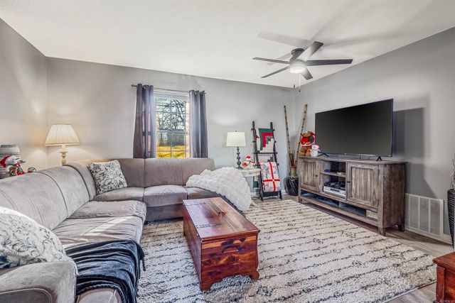 22 Narragansett Place, Sherwood, AR 72120