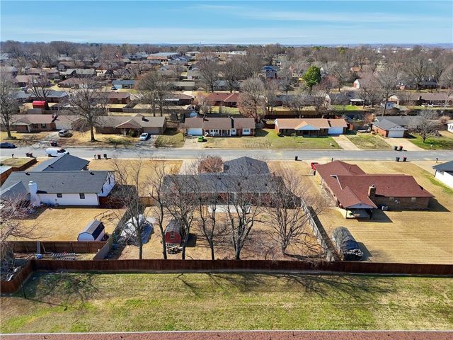 1801 Jean Street, Springdale, AR 72762