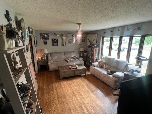 1611 Douglas Avenue, Ames, IA 50010