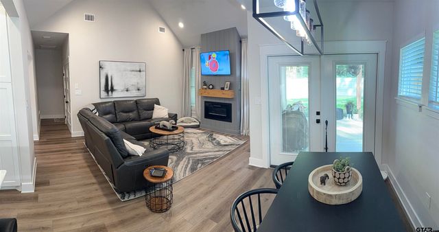 18535 Paradise Lane, Flint, TX 75762