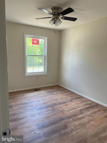 13428 ORANGEWOOD DR, Woodbridge, VA 22193