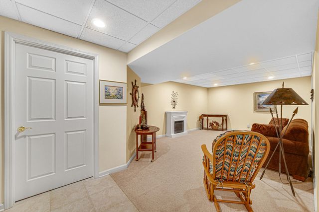 1718 Silver Hawk Drive, Crown Point, IN 46307