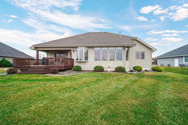 1718 Silver Hawk Drive, Crown Point, IN 46307