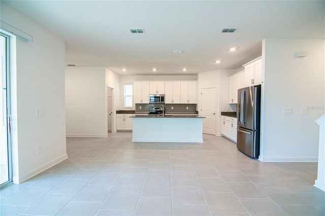 3106 PARK VALE ROAD, St Cloud, FL 34771