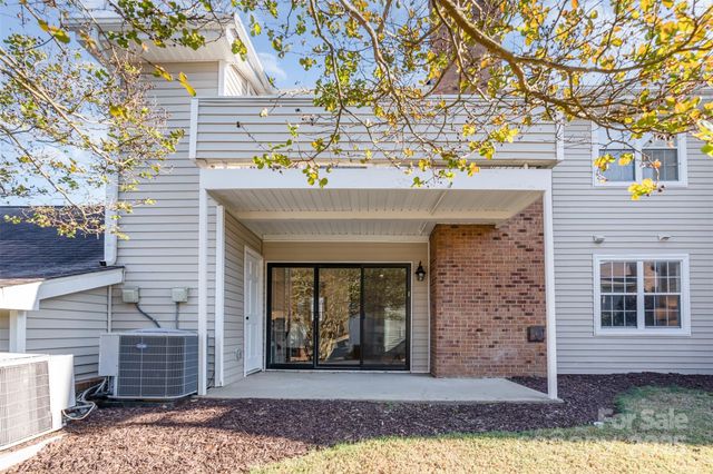 7802 Renaissance Court B, Charlotte, NC 28226