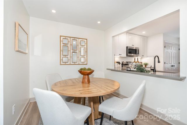 7802 Renaissance Court B, Charlotte, NC 28226