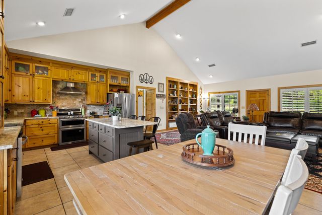 4918 FM 1844, Gladewater, TX 75647