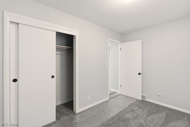 801 Triplett Boulevard, Akron, OH 44306