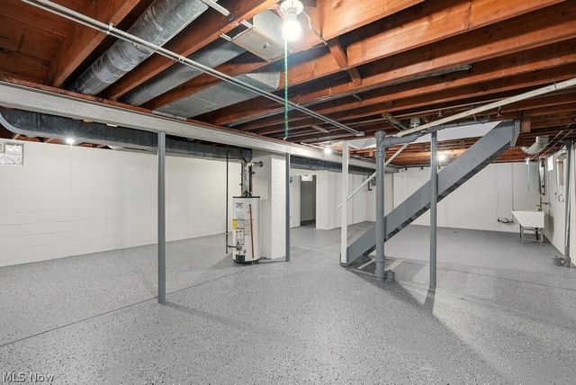 801 Triplett Boulevard, Akron, OH 44306