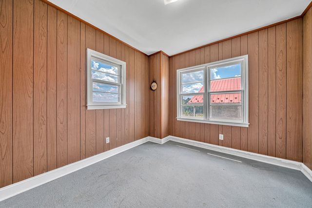 1366 Ashpone Tavern RD, Rocky Mount, VA 24151