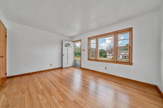 1366 Ashpone Tavern RD, Rocky Mount, VA 24151