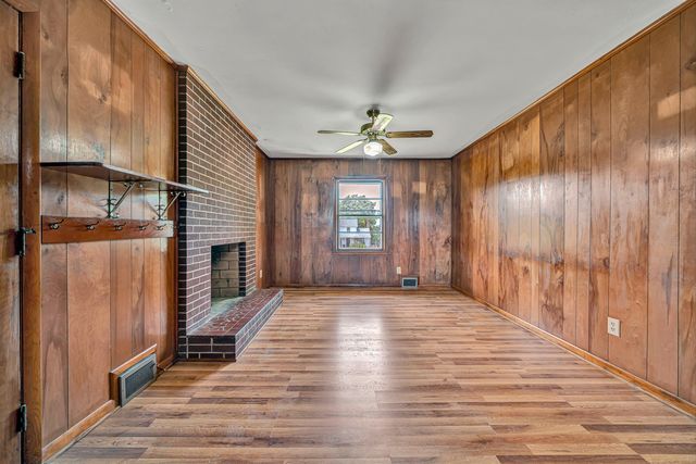 1366 Ashpone Tavern RD, Rocky Mount, VA 24151