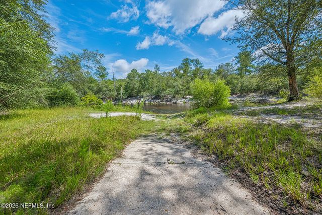 15805 STOKES Road, Macclenny, FL 32063