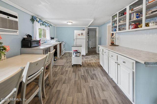 15805 STOKES Road, Macclenny, FL 32063