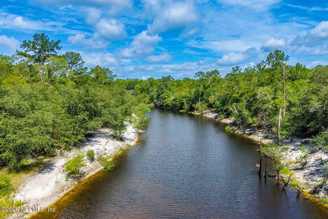 15805 STOKES Road, Macclenny, FL 32063
