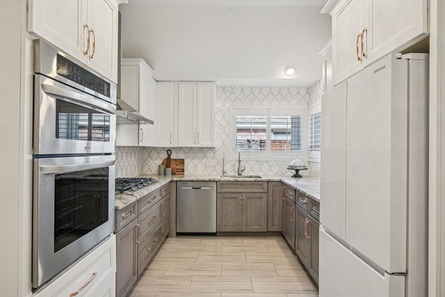 6405 Cypress Lane, Rowlett, TX 75087