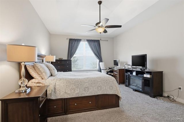 30879 Asbury Hill Court, New Hudson, MI 48165