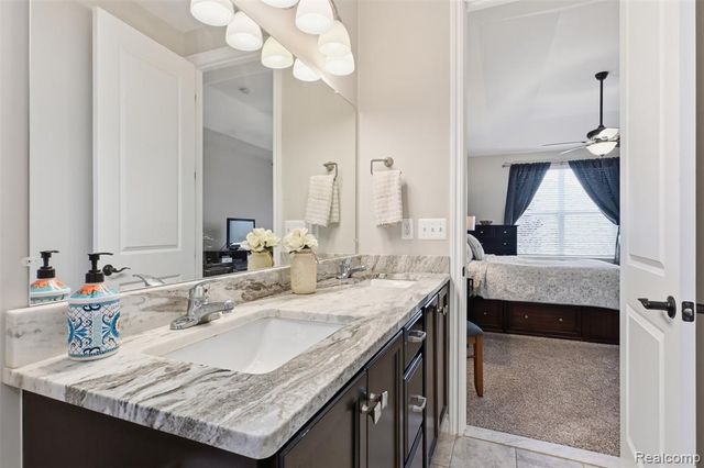 30879 Asbury Hill Court, New Hudson, MI 48165