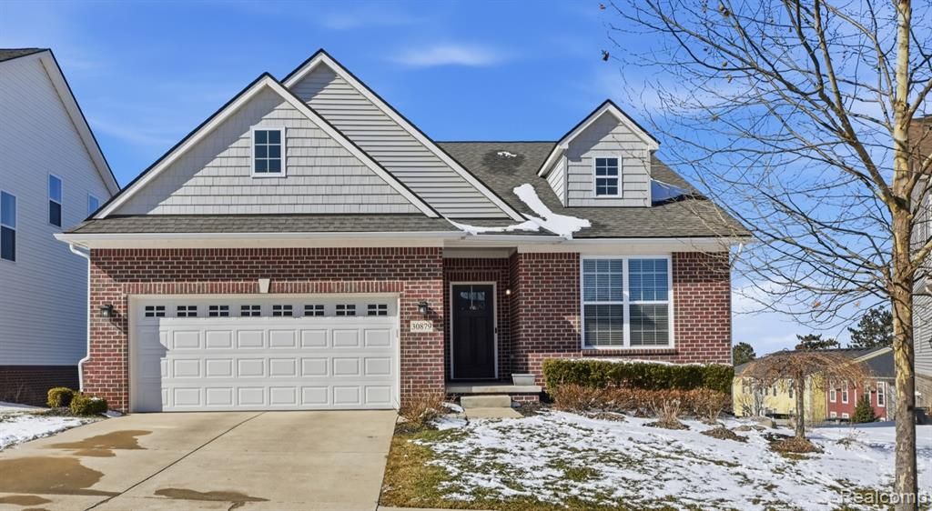 30879 Asbury Hill Court, New Hudson, MI 48165